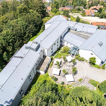 Roomingtons Karoli Waldkirchen Exteriör bild