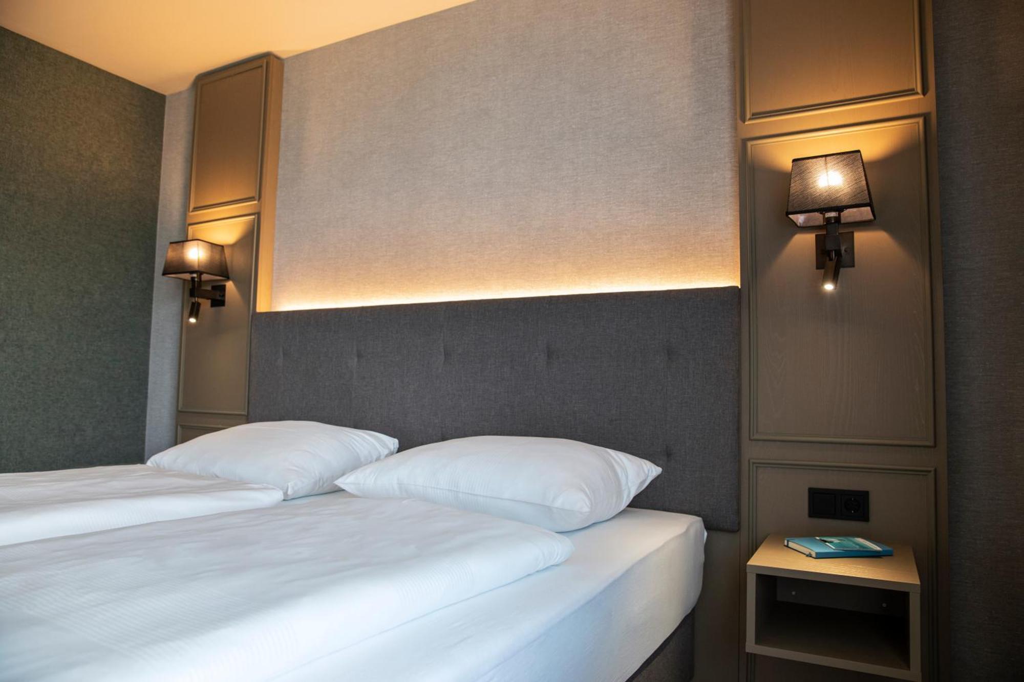 Roomingtons Karoli Waldkirchen Exteriör bild
