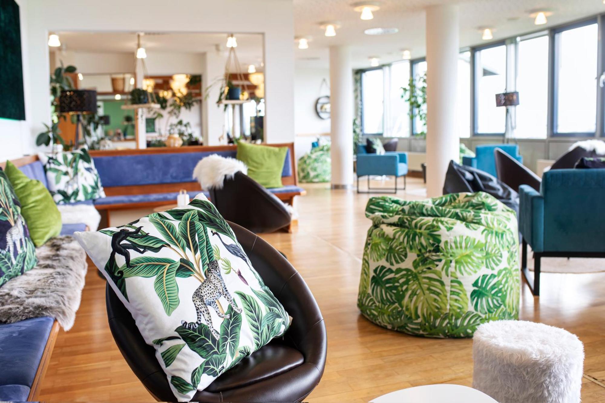 Roomingtons Karoli Waldkirchen Exteriör bild