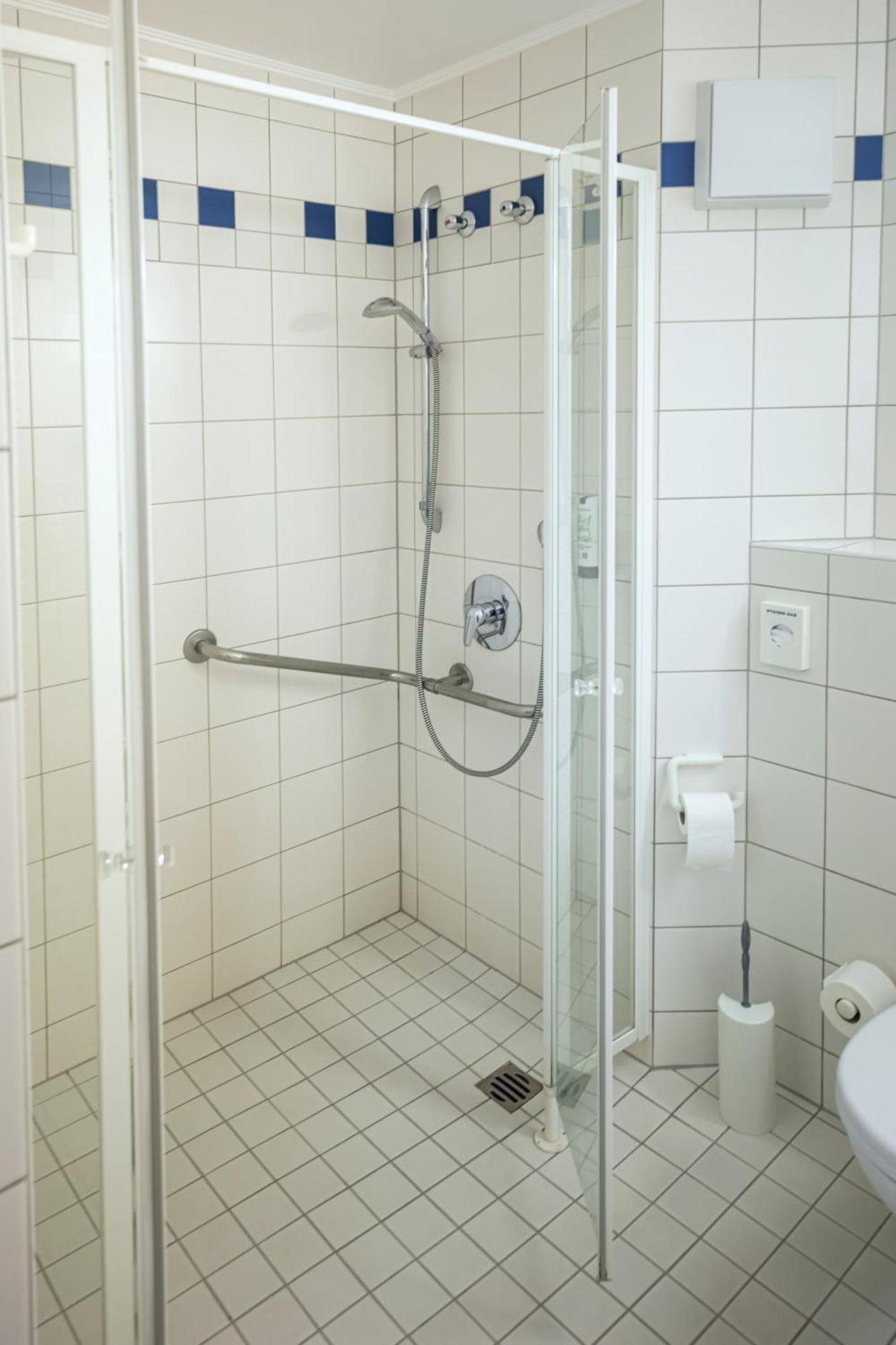 Roomingtons Karoli Waldkirchen Exteriör bild