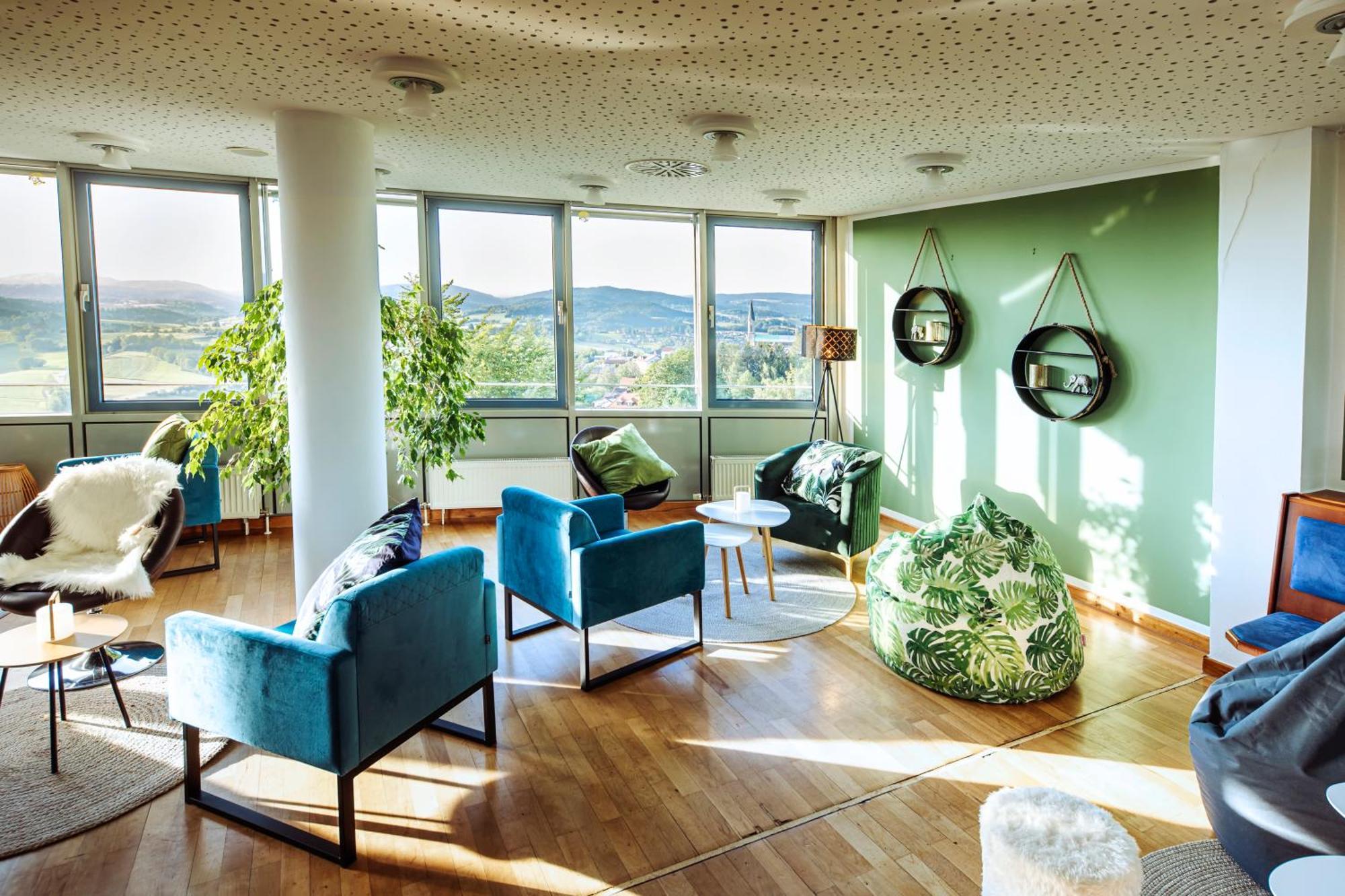 Roomingtons Karoli Waldkirchen Exteriör bild